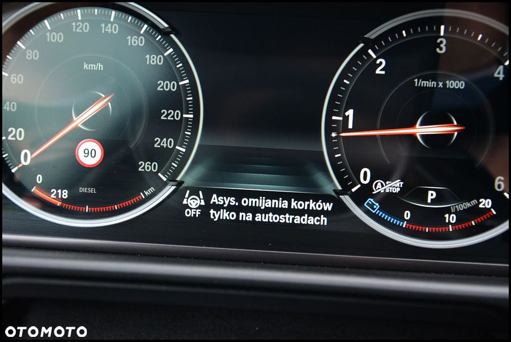 BMW Seria 5 520d - 24