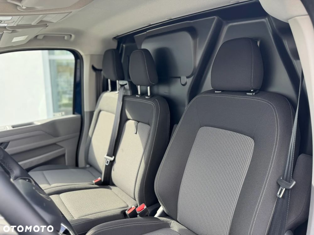 Volkswagen Nowy Transporter - 11