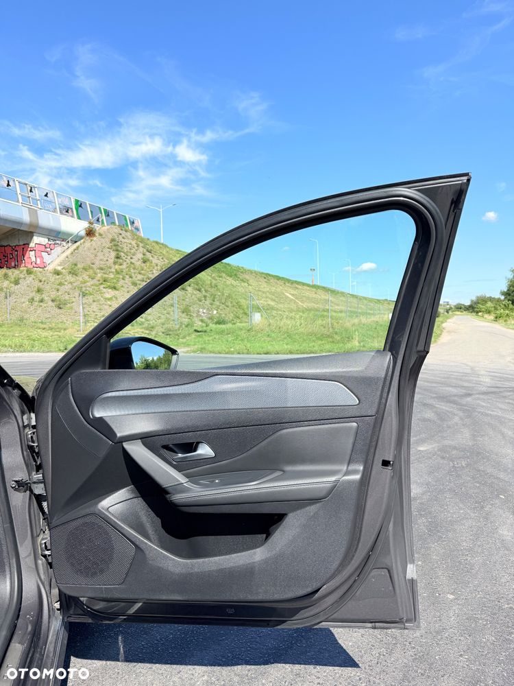 Peugeot 308 BlueHDi FAP 130 EAT8 Stop & Start GT - 13