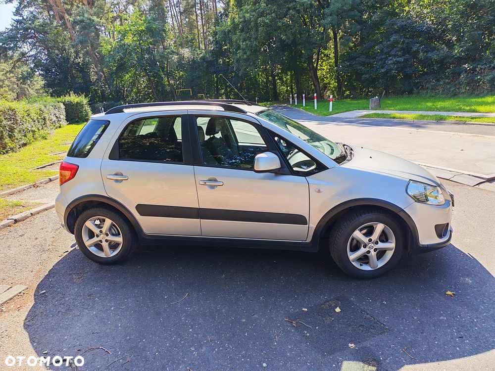 Suzuki SX4 1.6 GS / Premium - 1