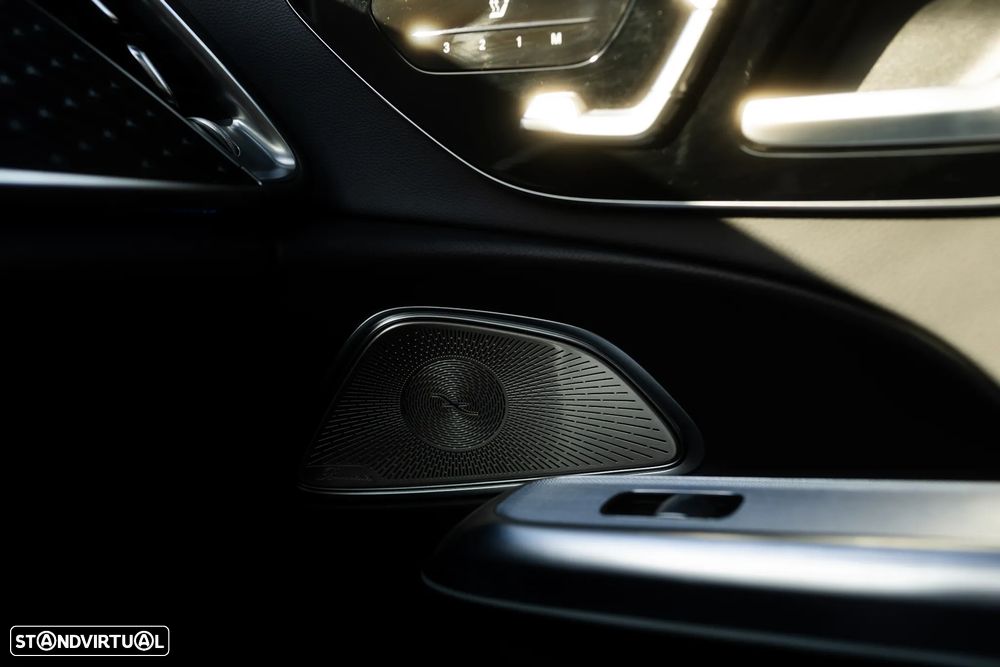 Mercedes-Benz E 300 de 4Matic All-Terrain - 26