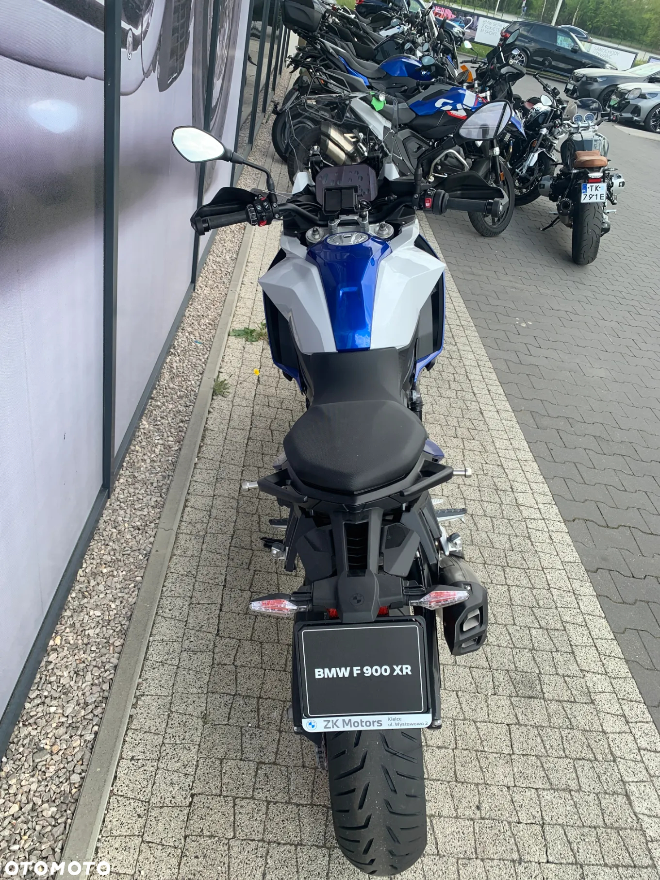 BMW F - 6