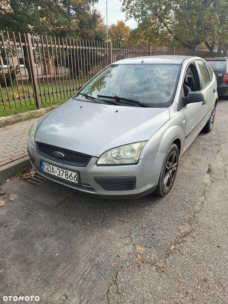 Ford Focus - 1