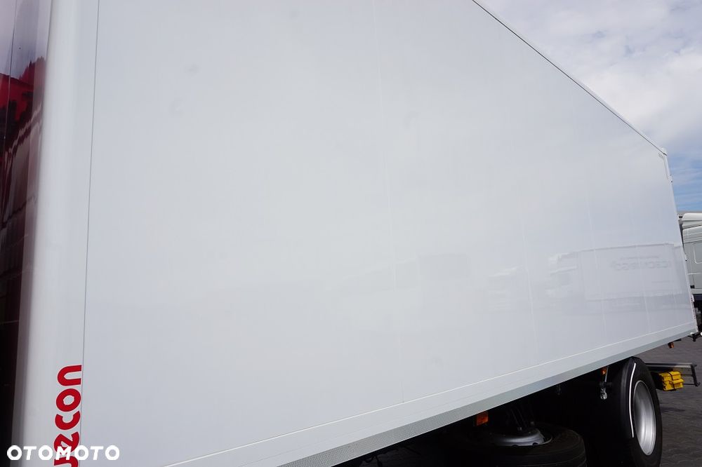 Iveco ZABUDOWA /  KONTENER / WECON  / DŁ. 6,9 M - 7