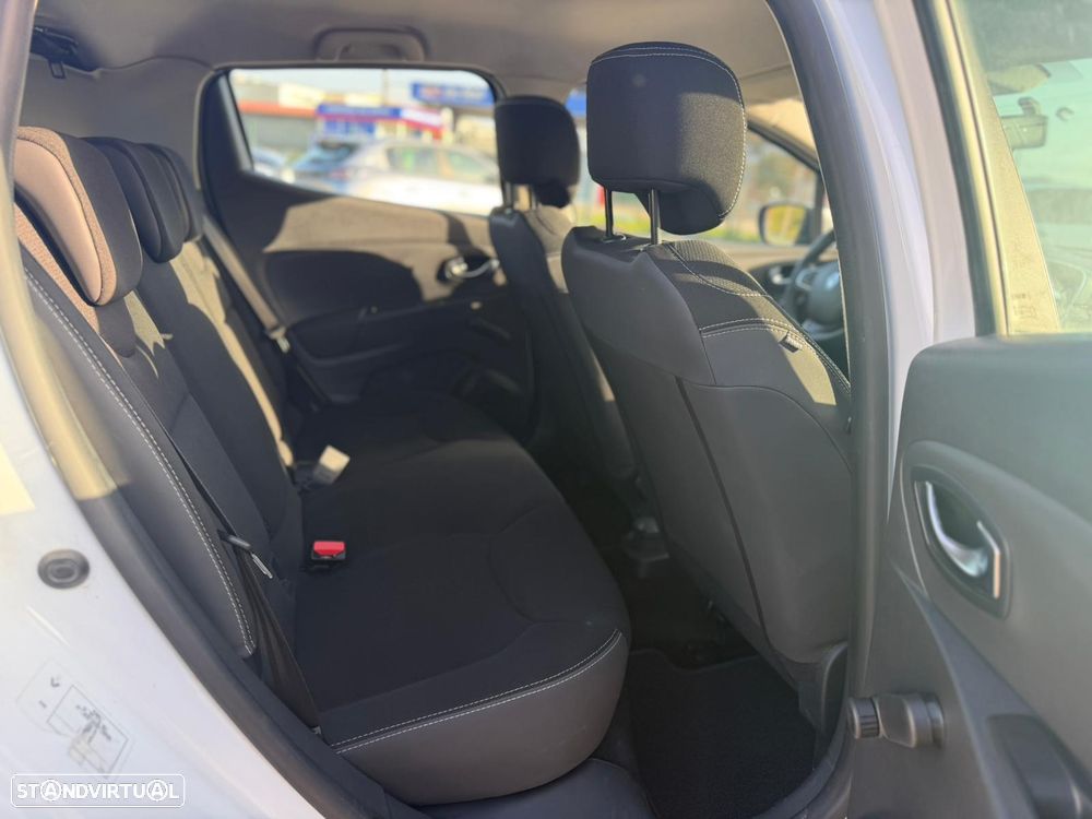 Renault Clio 1.5 dCi Zen - 14