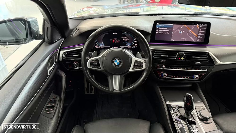 BMW 530 e Pack Desportivo M - 18
