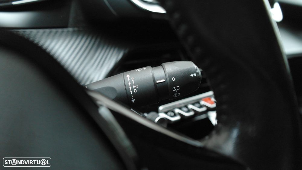 Peugeot 208 1.2 PureTech Active - 36