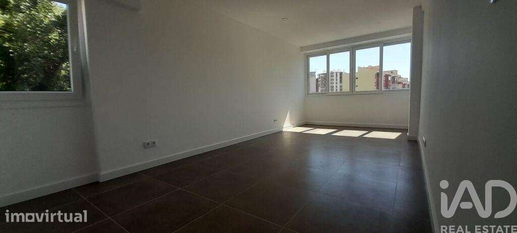 Apartamento T2 em Odivelas de 67,52 m2 - Grande imagem: 4/27