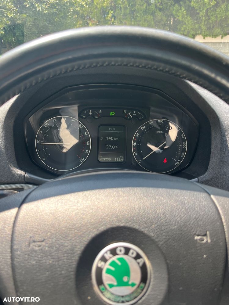 SKODA Octavia 2008 — imagine 3