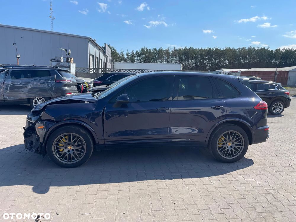 Porsche Cayenne Platinum Edition - 8