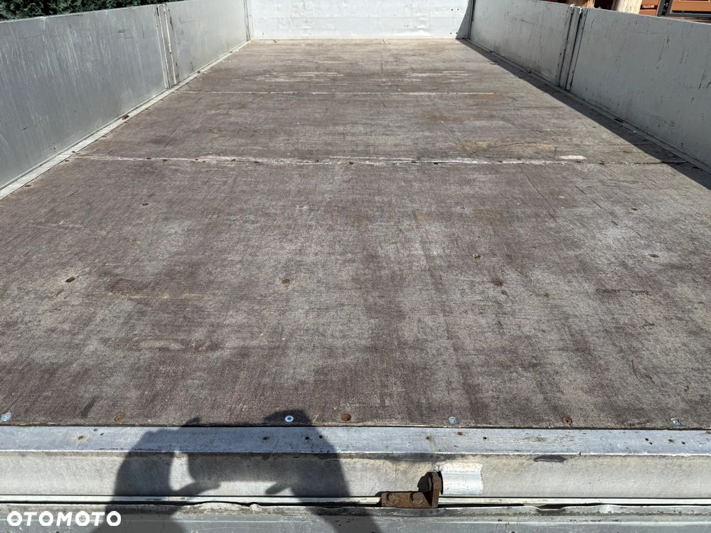 Renault Mascott 150 - 15