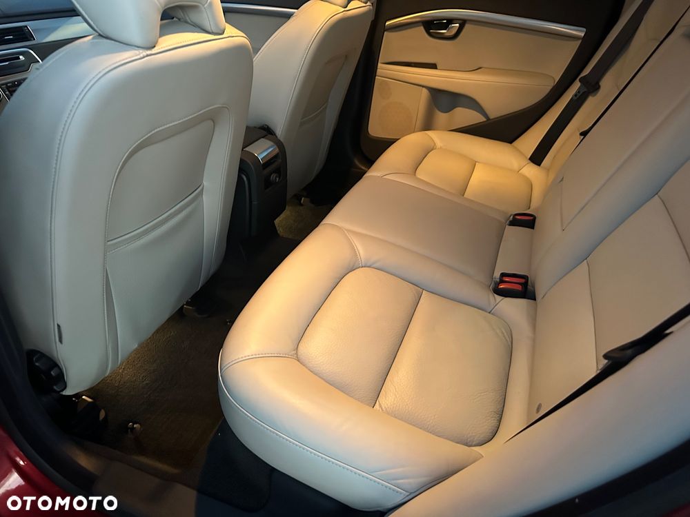 Volvo V70 D4 Drive-E Momentum - 16