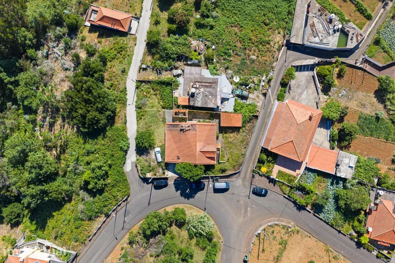 Moradia para Recuperar com Vista Mar e Excelente Potencial | Gaula | S - Grande imagem: 4/39