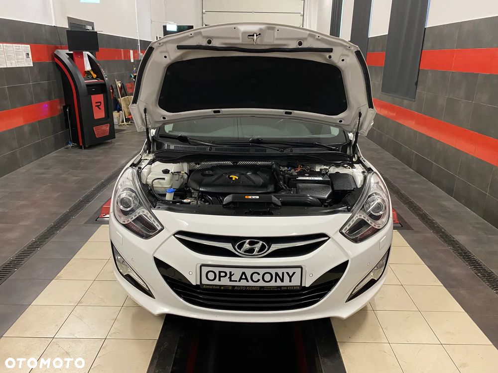 Hyundai i40 2.0 Premium - 22