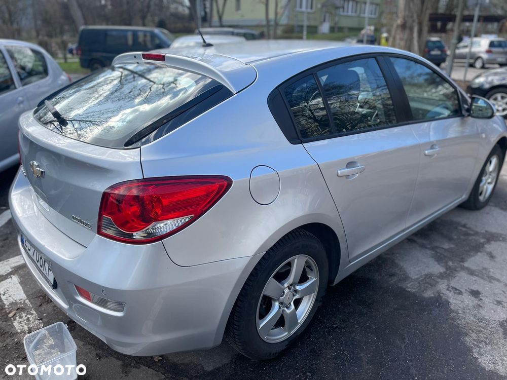 Chevrolet Cruze 1.8 LT - 7