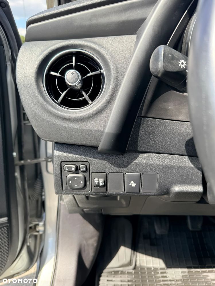 Toyota Auris 1.2 Turbo Comfort - 13