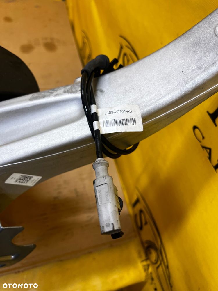 ZWROTNICA PIASTA CZUJNIK ABS PRZÓD LEWY LAND ROVER DEFENDER II L663 - 4