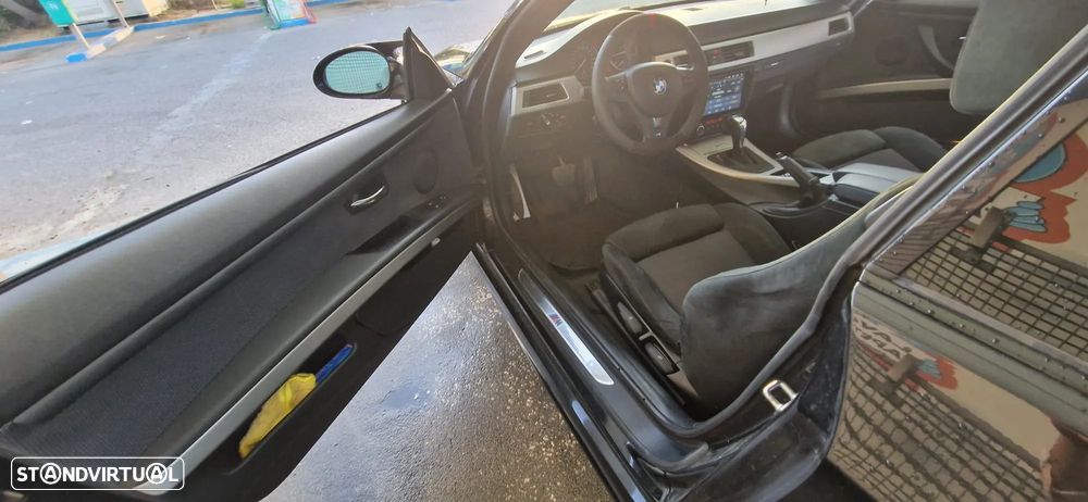 BMW 320 d Coupe Auto - 10