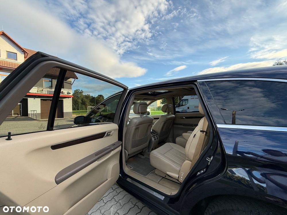 Mercedes-Benz Klasa R 350 L 4Matic 7G-TRONIC Grand Edition - 24