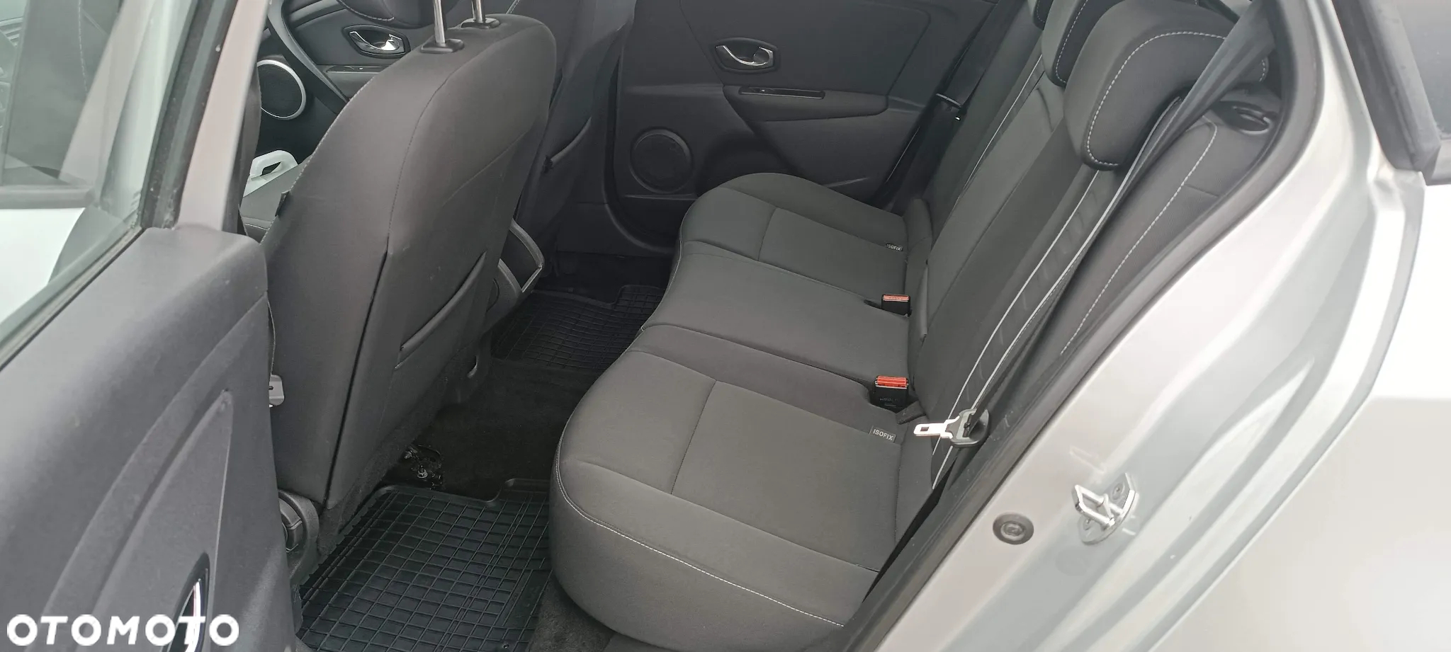 Renault Megane 1.6 16V 110 Dynamique - 12