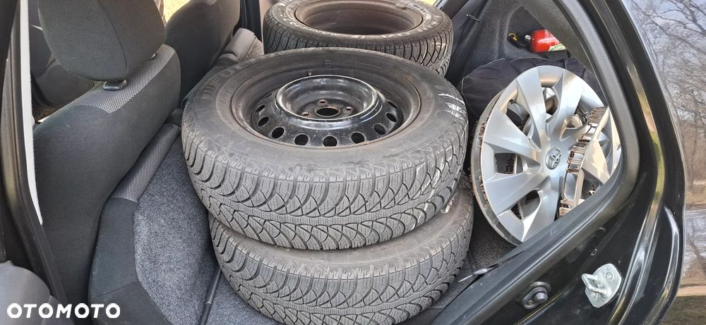 Toyota Corolla 1.6 VVT-i Sol - 14