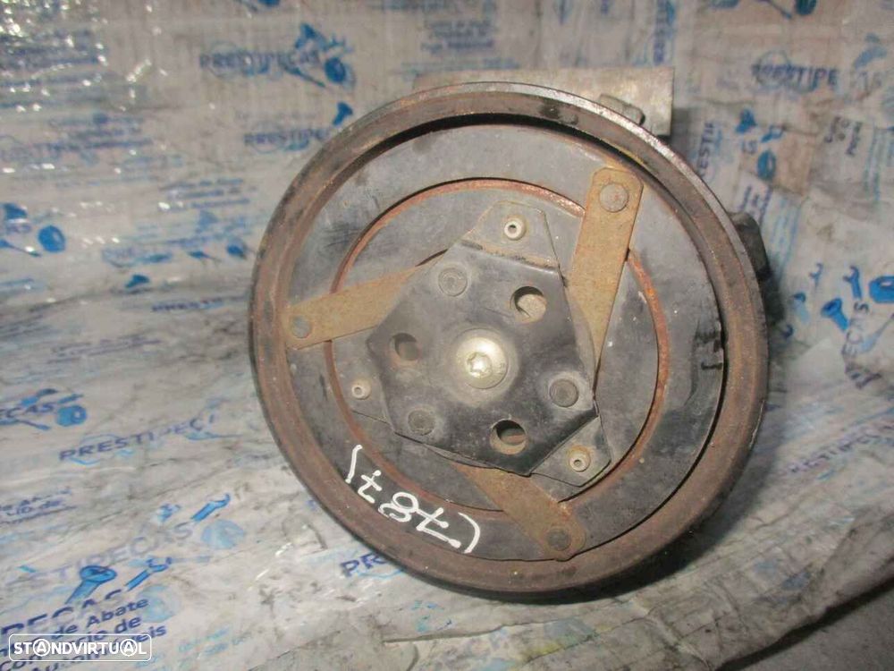 Compressor AC 8200470242   01140169 RENAULT MEGANE 2 2006 1.5DCI RENAULT MEGANE 2 2003 1.5Dci 82CV 5P PRETO DIESEL DELPHI RENAULT MEGANE 2 2005 1.5DCI 105CV 5P CINZA DIESEL DELPHI  RENAULT MEGANE 2 2006 1.5DCI 105CV 5P CINZA DIESEL DELPHI - 1