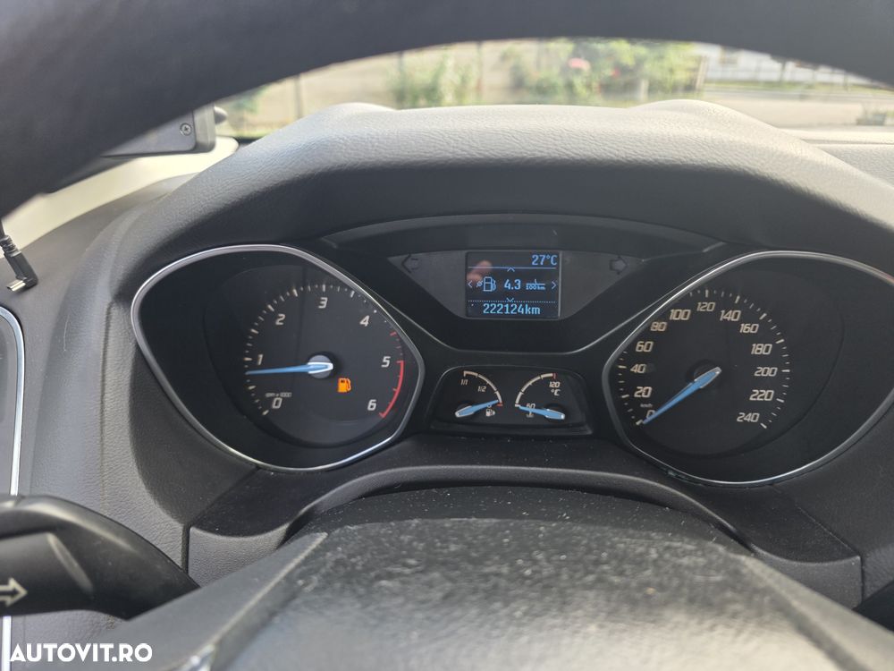 Ford Focus 1.6 TDCi ECOnetic 88g Start-Stopp-Sy Titanium - 16