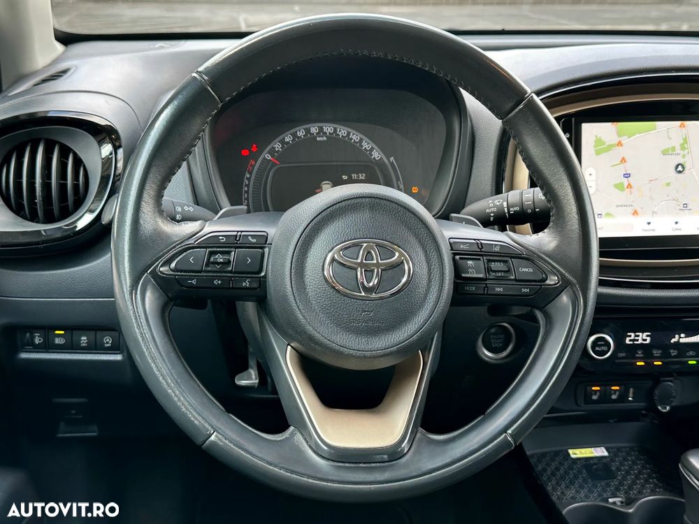 Toyota Aygo X 1.0l CVT Exclusive - 16