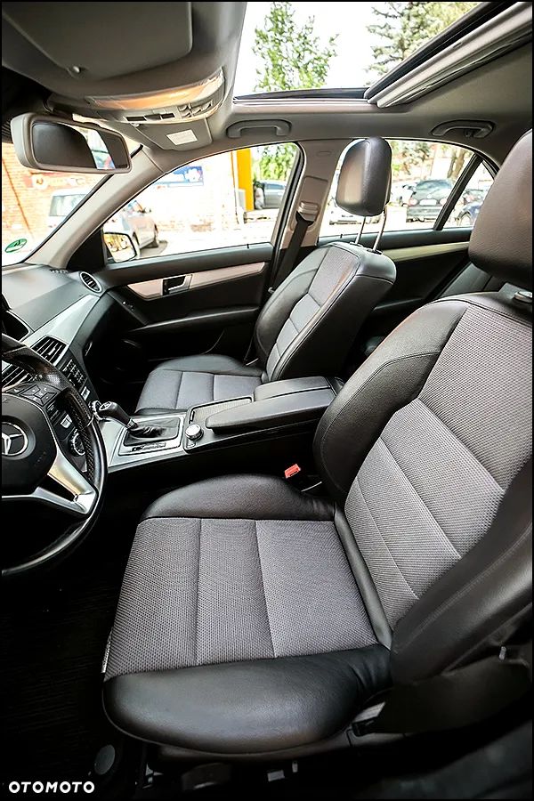 Mercedes-Benz Klasa C - 30