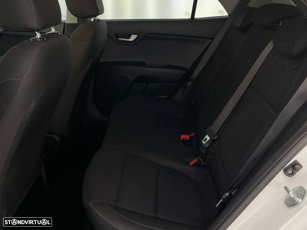 Kia Rio 1.0 T-GDi Drive - 12