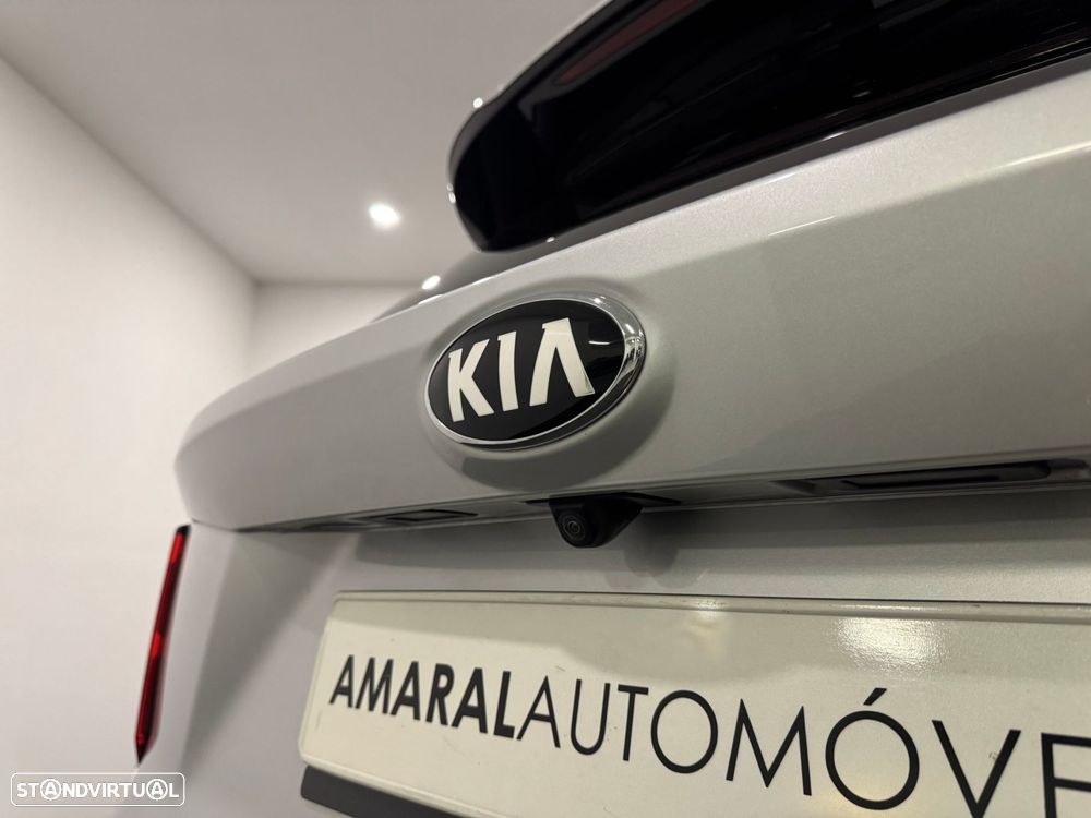Kia Sorento 1.6 T-GDI HEV Concept - 21