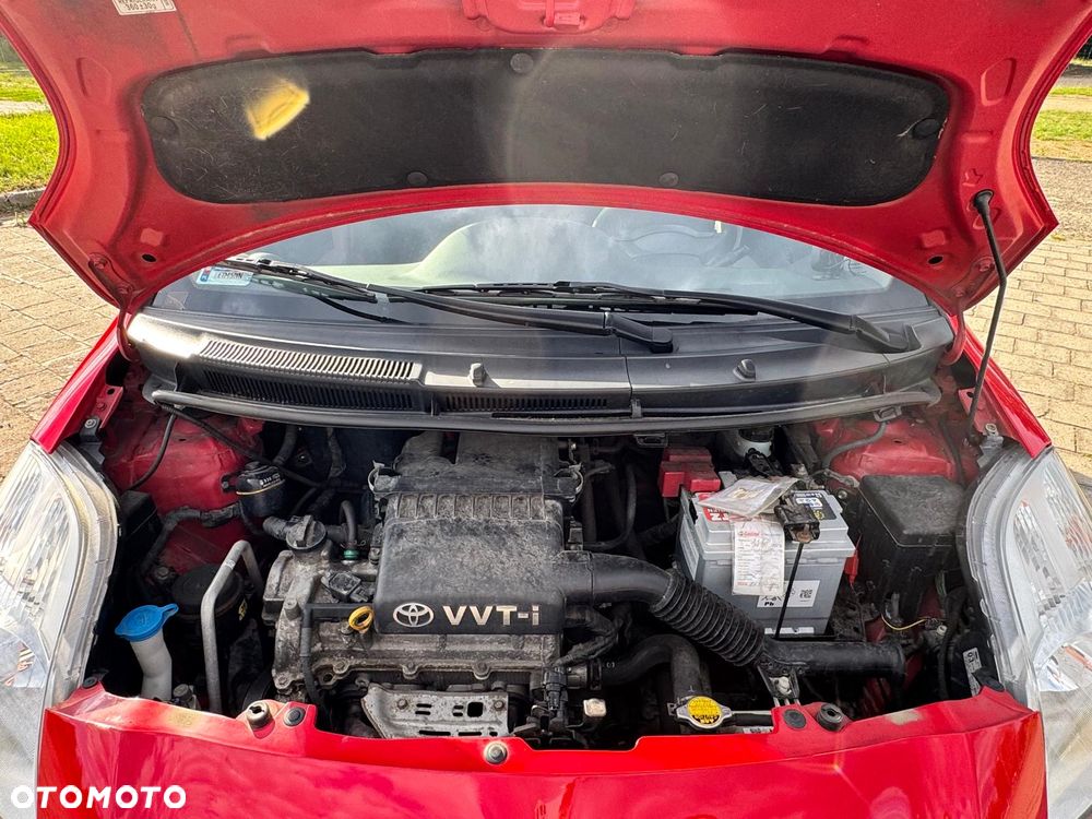 Toyota Yaris 1.3 Luna - 7