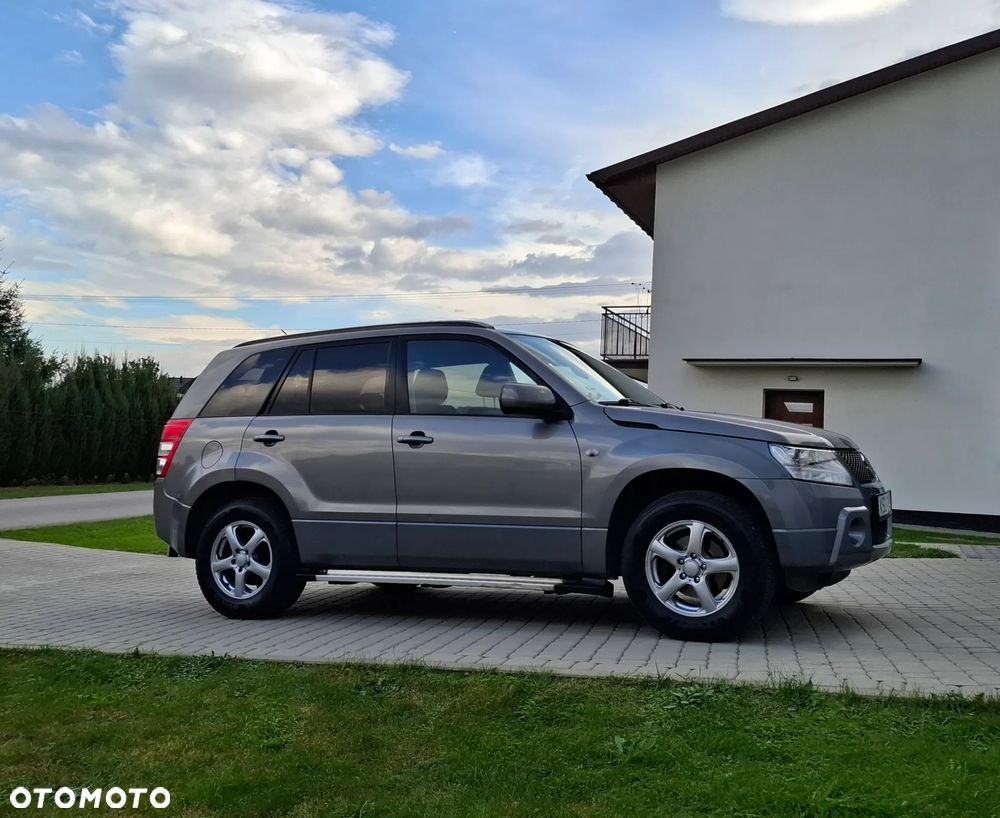 Suzuki Grand Vitara - 9
