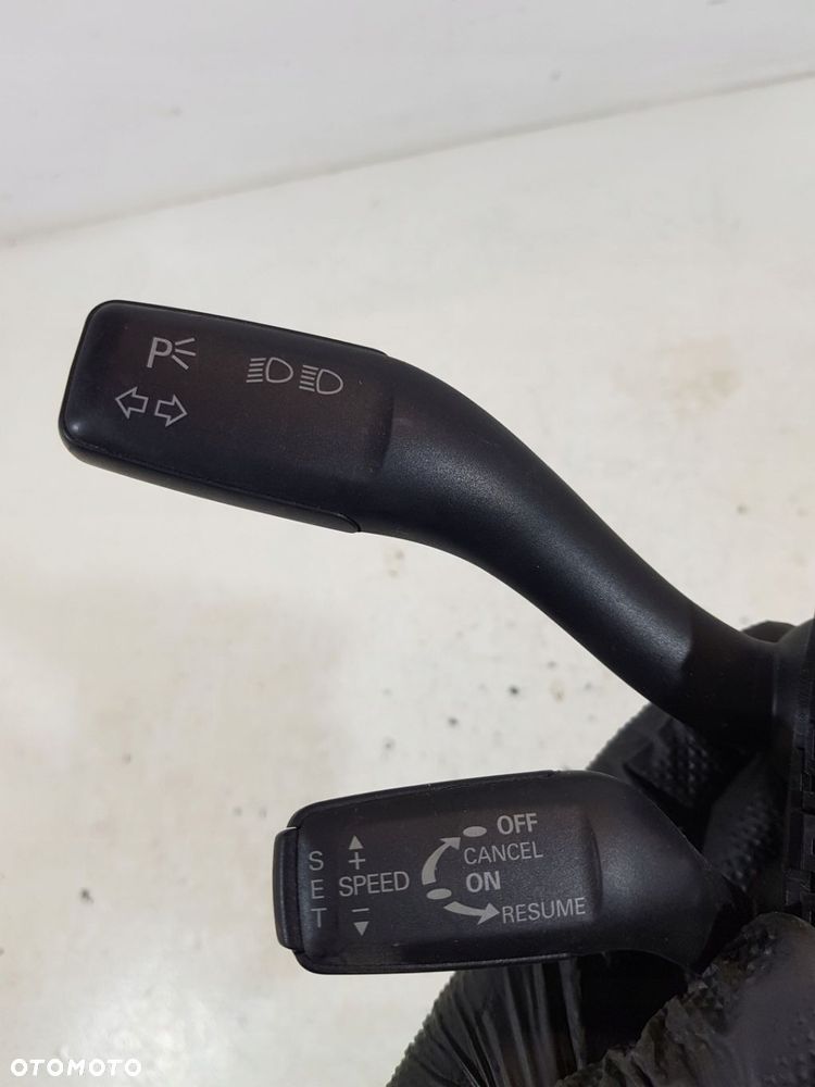 PRZEŁĄCZNIK ZESPOLONY 1K0959653D AUDI A3 8P EUR 08r - 15