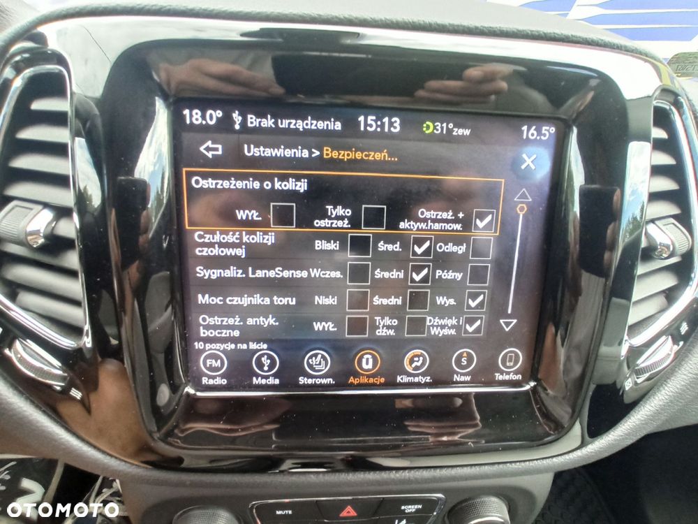 Jeep Compass - 18
