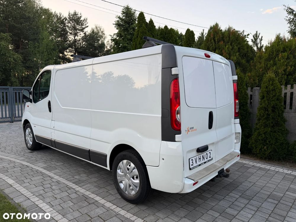 Renault TRAFIC - 5
