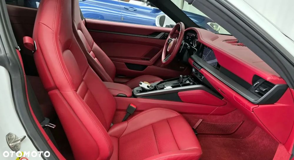 Porsche 911 Carrera PDK - 17