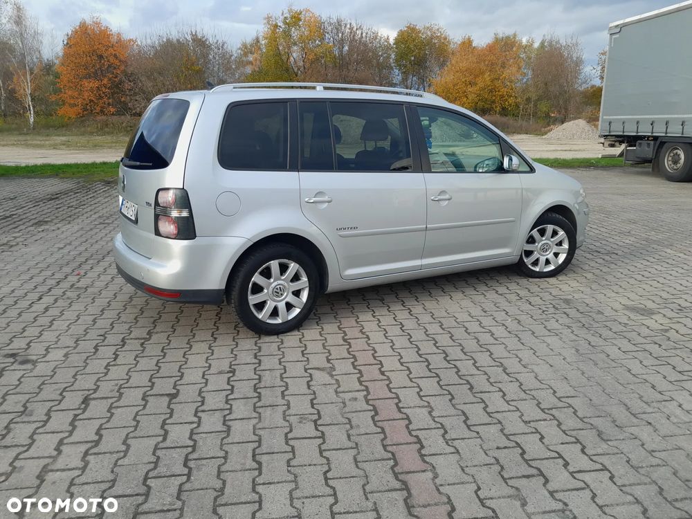 Volkswagen Touran 1.9 TDI Welcome - 3