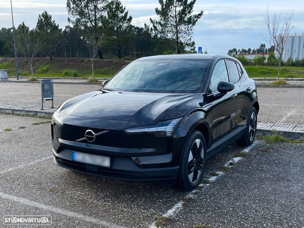 Volvo EX30 Single Motor RWD Plus - 1