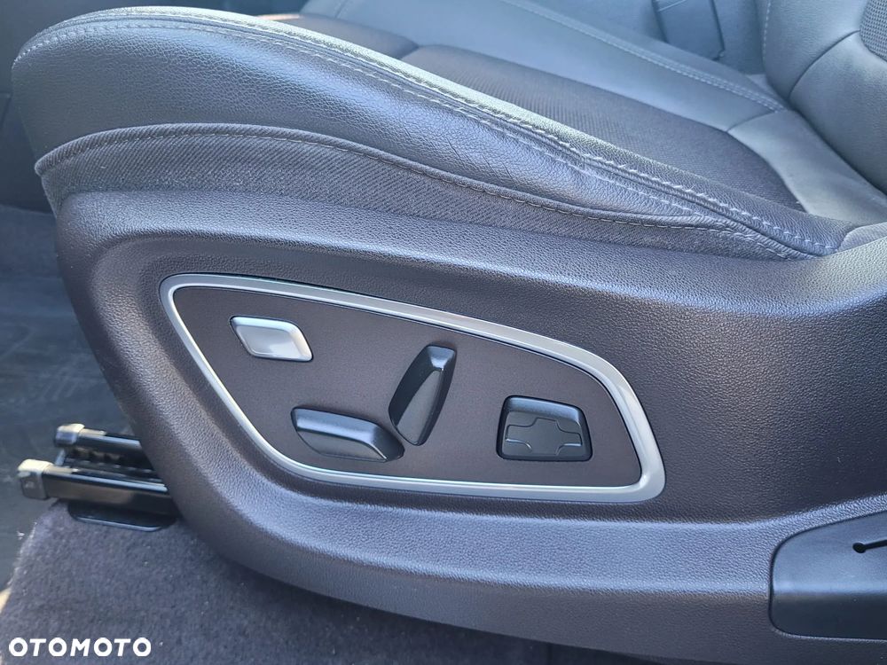 Renault Espace Energy dCi 160 EDC Business - 27