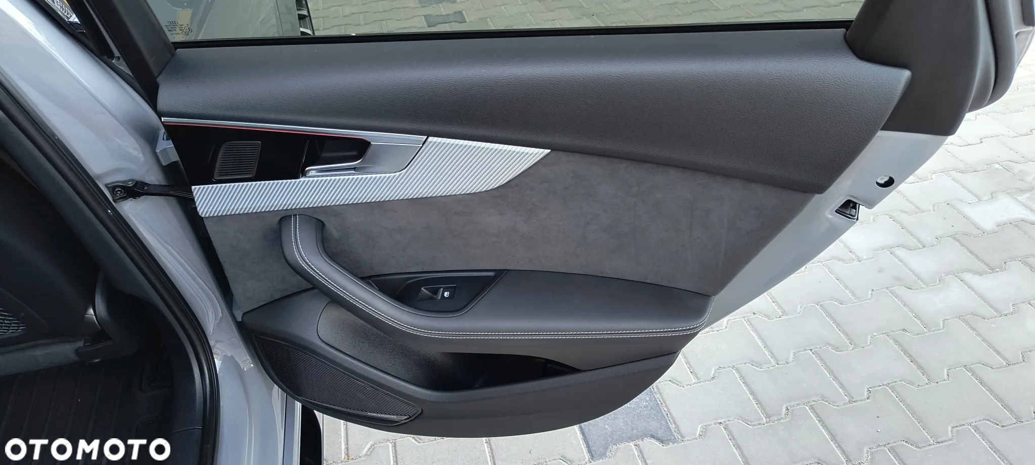 Audi RS4 TFSI Quattro Tiptronic - 15