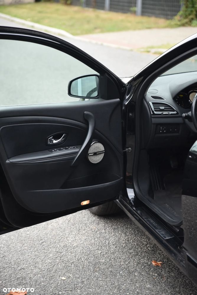 Renault Megane Grandtour ENERGY dCi 130 Start & Stopp Bose Edition - 14