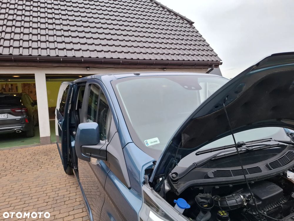 Ford Tourneo Custom 2.0 EcoBlue L2 Titanium - 22