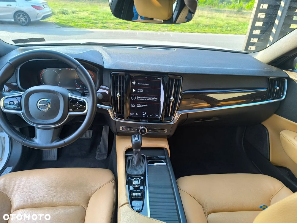 Volvo S90 T6 AWD Geartronic Momentum - 11