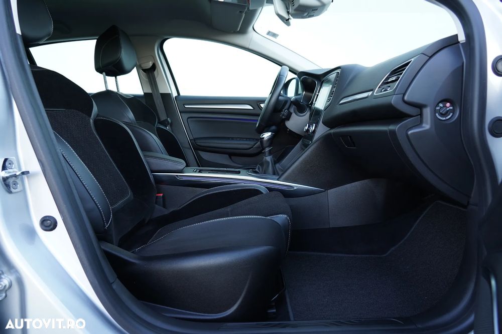 Renault Megane ENERGY TCe 130 LIMITED - 14