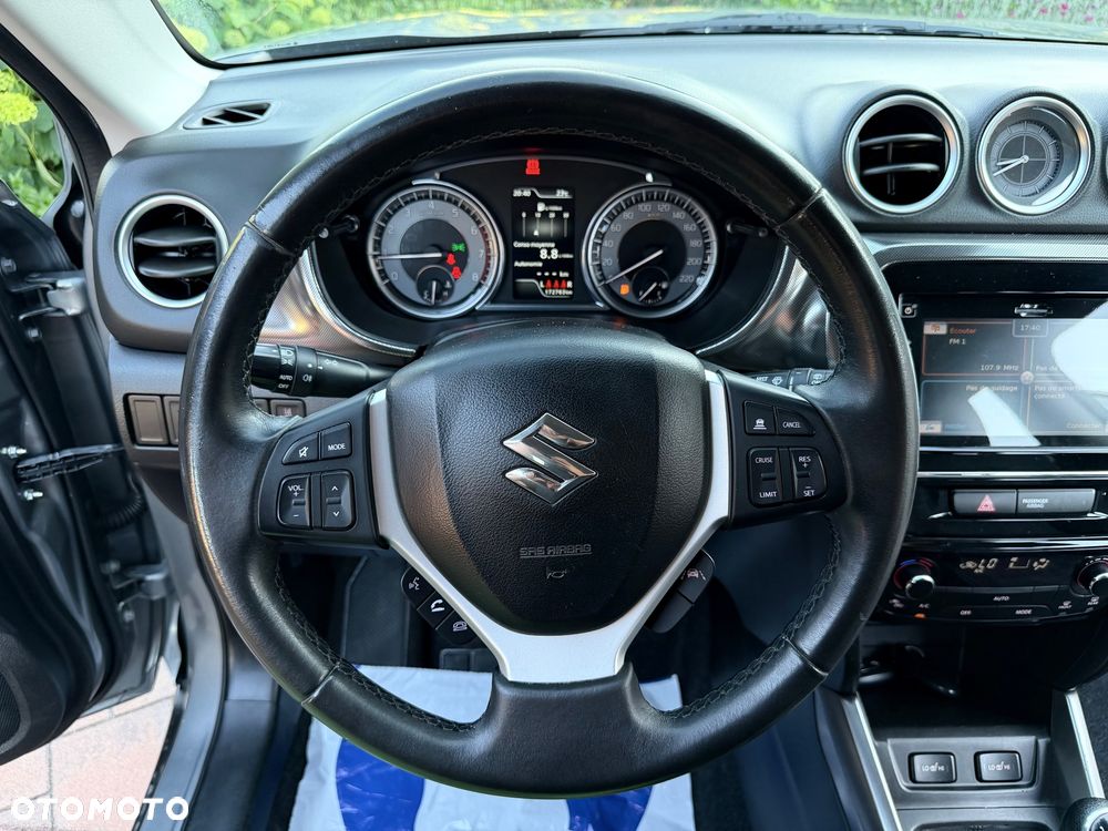 Suzuki Vitara 1.4 Boosterjet Premium 2WD - 32