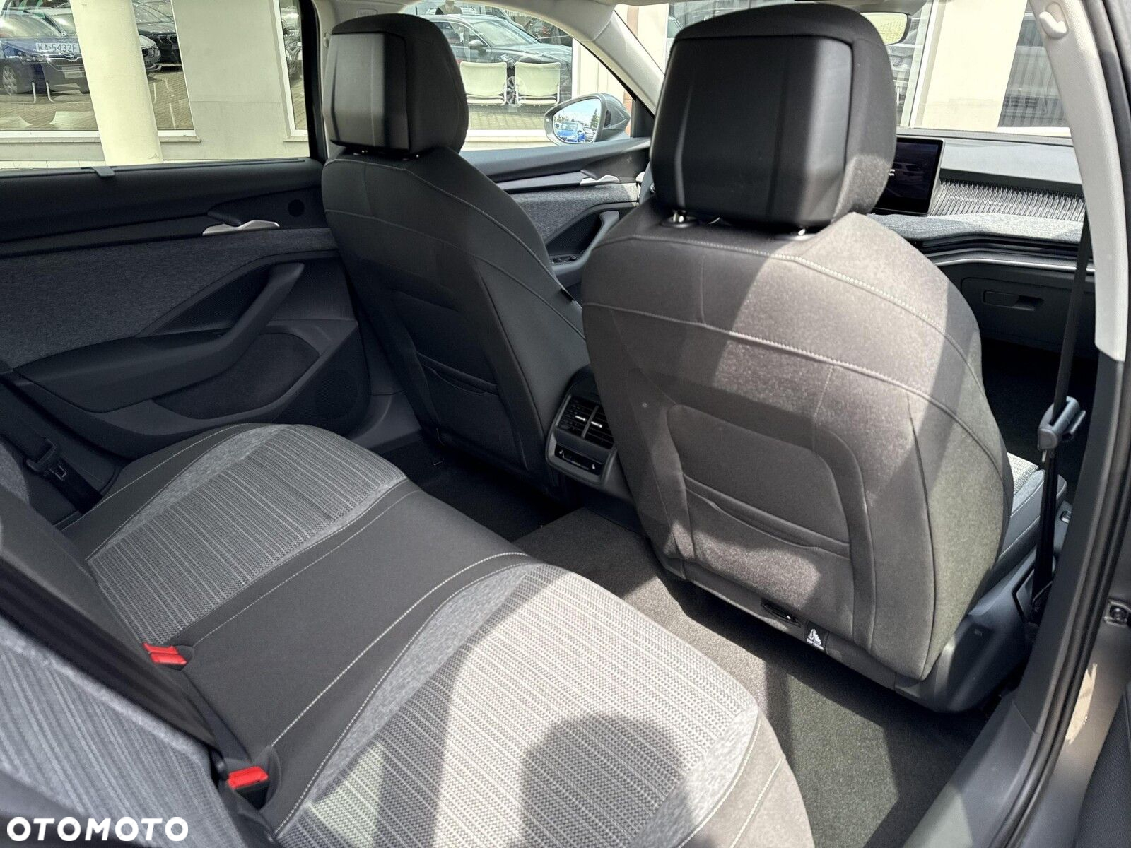 Skoda Superb 1.5 TSI Plug-in Hybrid Edition 130 DSG - 34