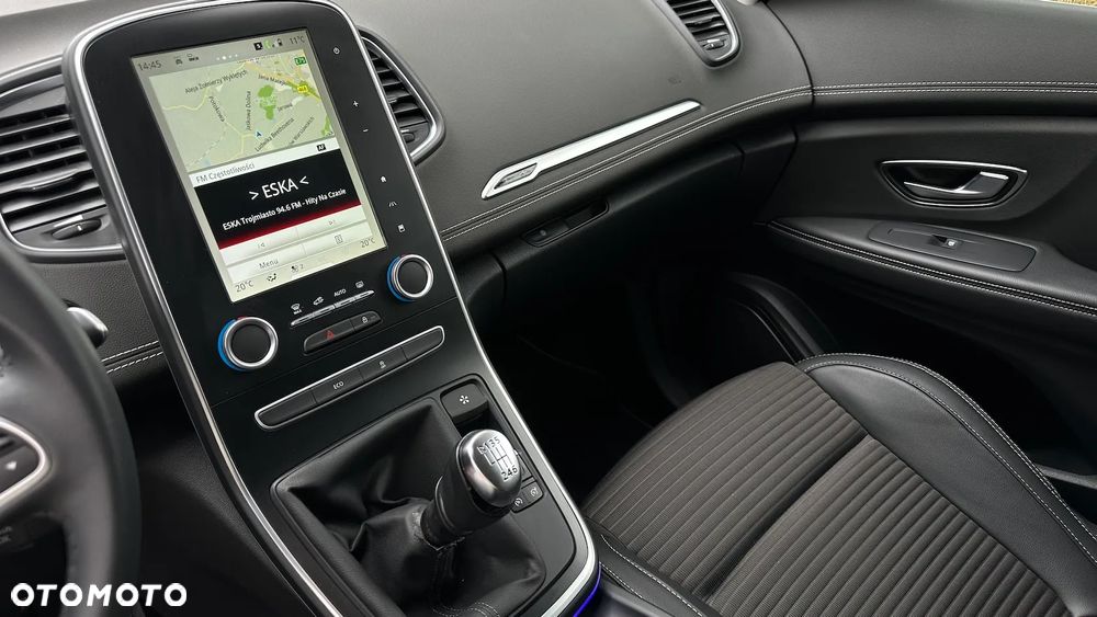 Renault Scenic 1.2 TCe Energy Limited EU6 - 17