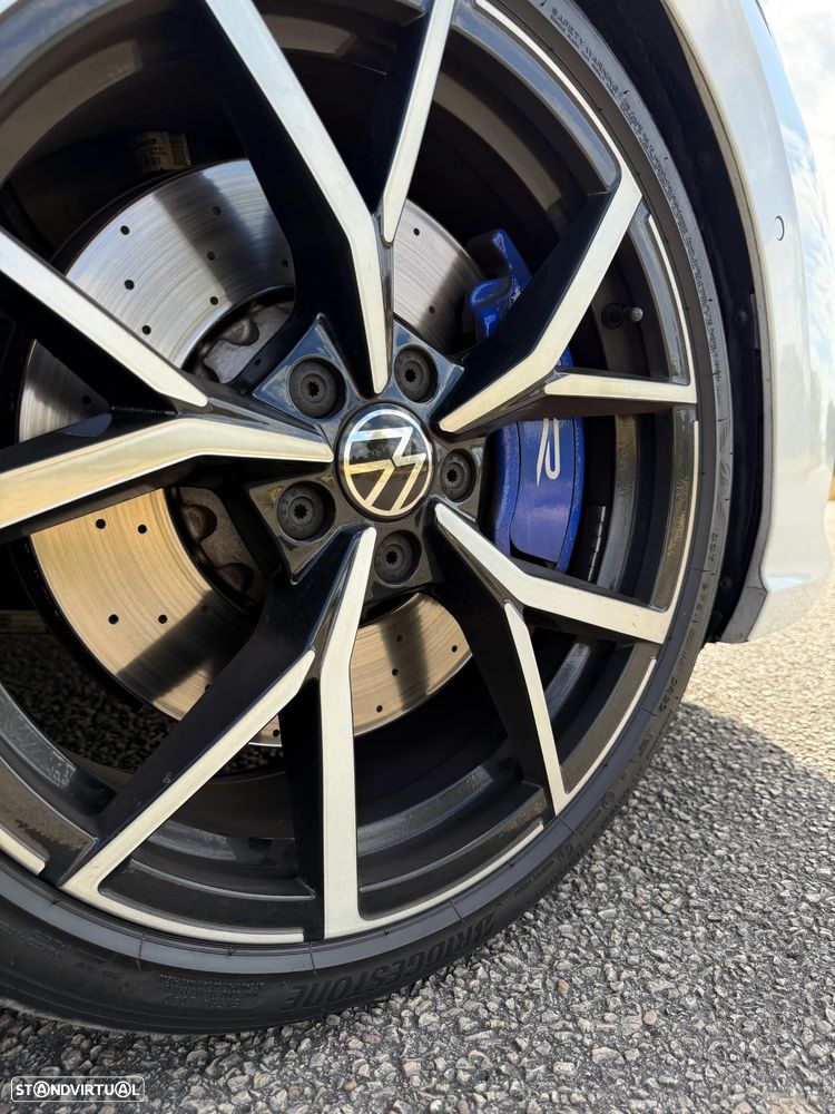 VW Golf 2.0 TSI R DSG - 15