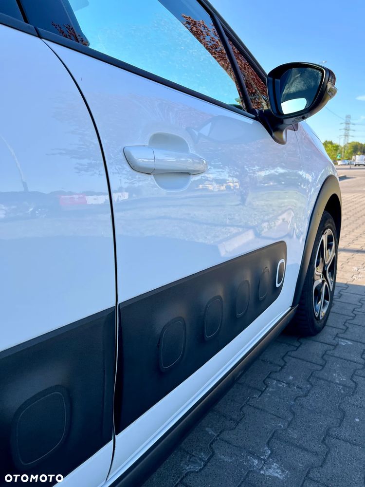 Citroën C3 1.2 PureTech Shine S&S - 28